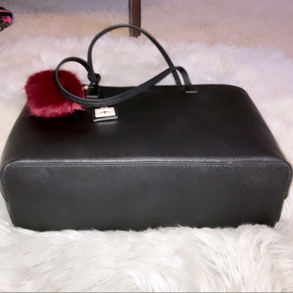 Kate Spade Tote - Picture 2 of 8
